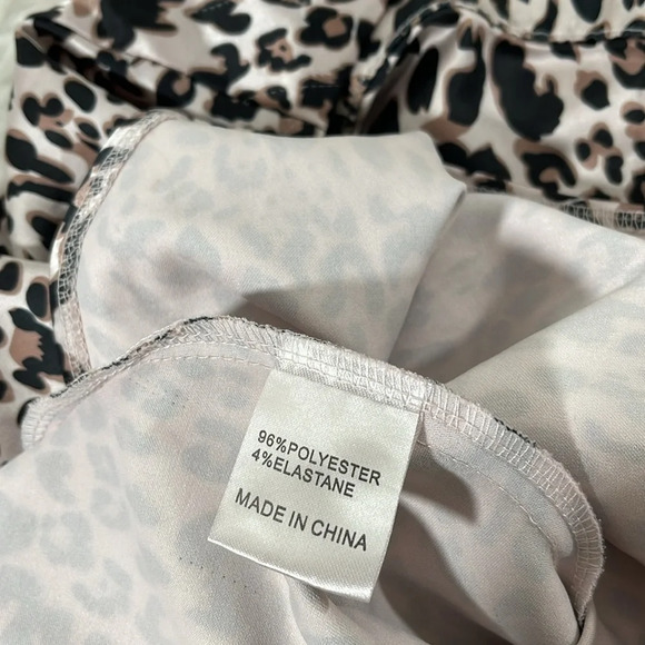 PRINCESS POLLY Yates Mini Skirt Leopard/ Cheetah Animal Print Size 2 - Picture 8 of 10